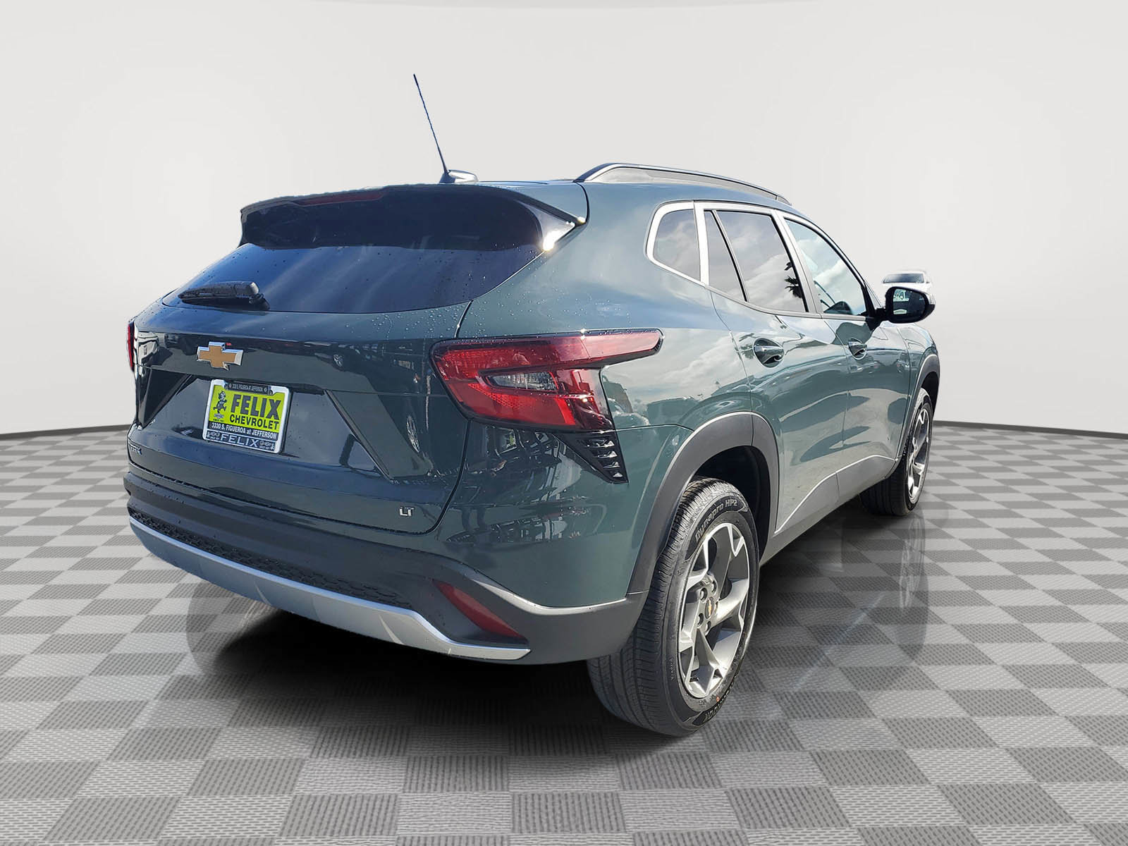 2026 Chevrolet Trax LT photo 3