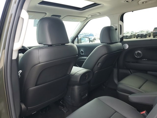 2026 Hyundai Palisade Limited photo 5