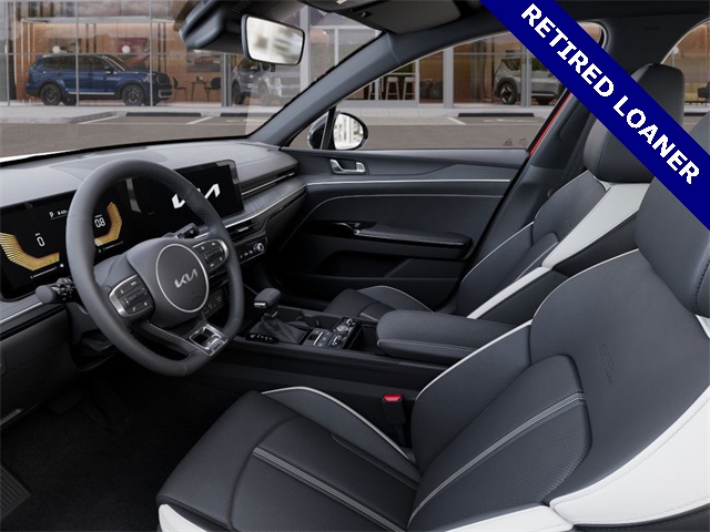 2025 Kia K5 GT-Line photo 17