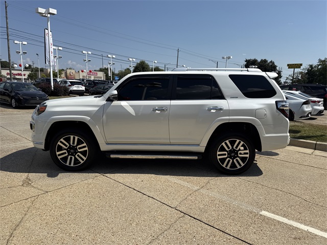 2023 Toyota 4Runner Limited photo 6