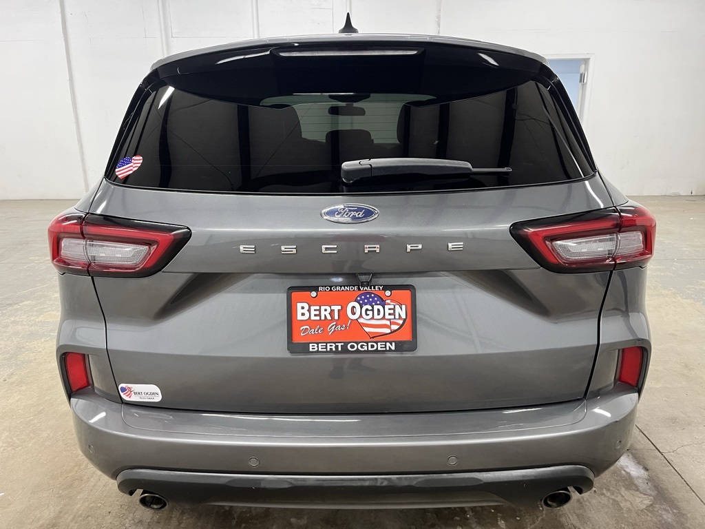 2023 Ford Escape ST-Line photo 6