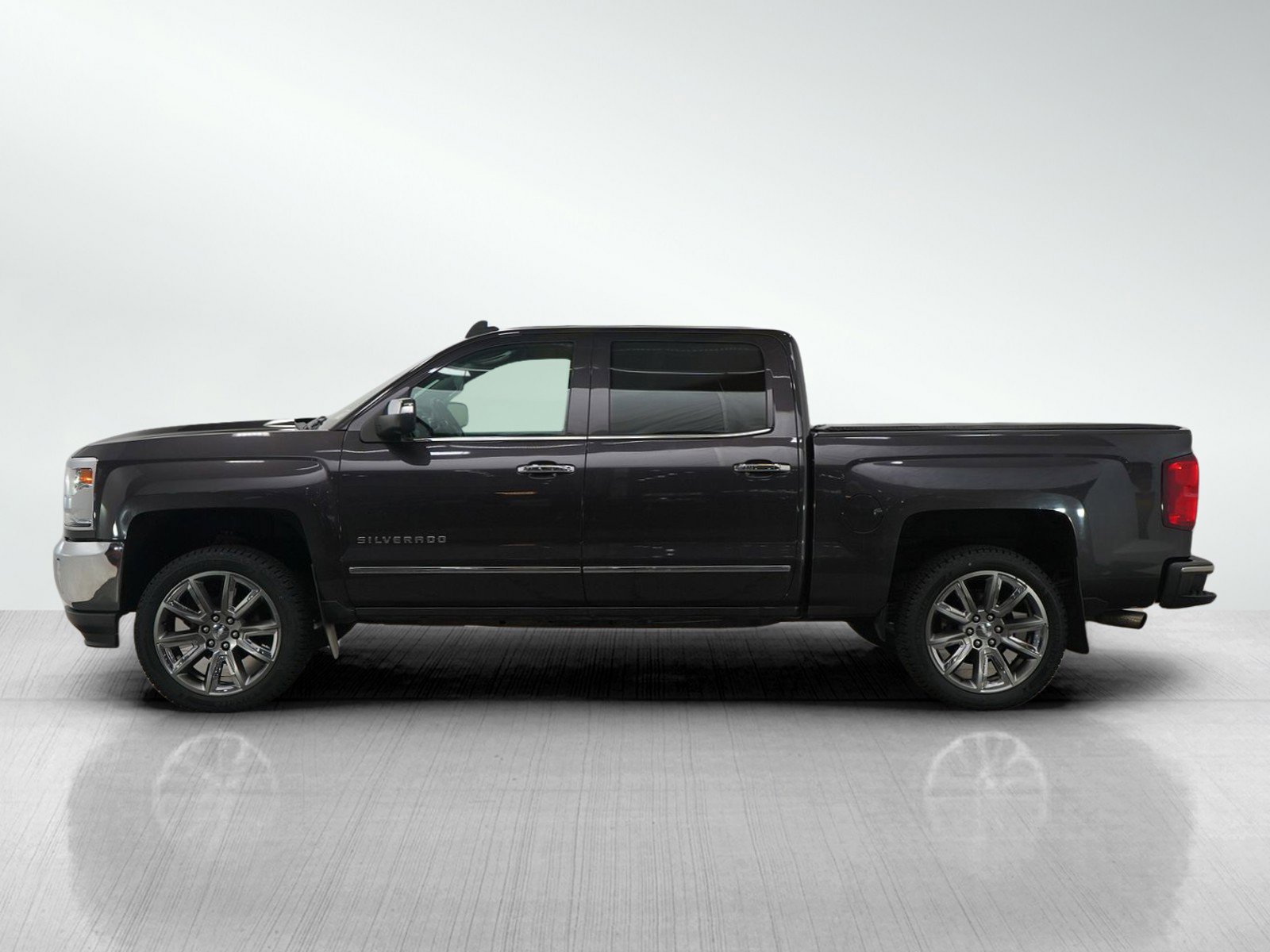 Used 2016 Chevrolet Silverado 1500 LTZ with VIN 3GCUKSEC0GG105251 for sale in White Bear Lake, Minnesota