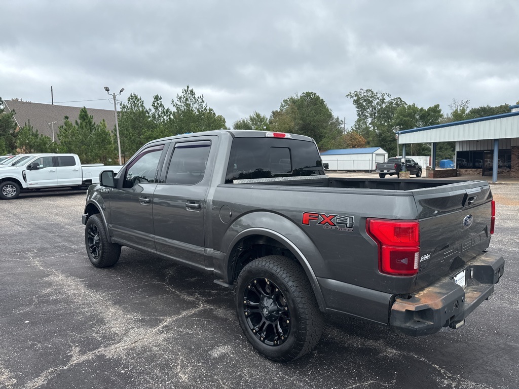 2018 Ford F-150 Lariat FX4 photo 18