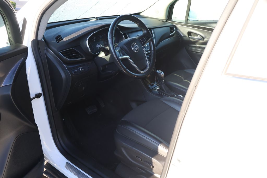 2020 Buick Encore Preferred photo 10