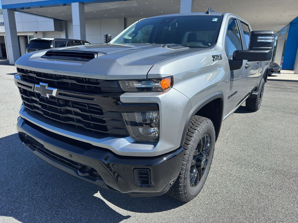 2026 Chevrolet Silverado 2500HD Custom's photo