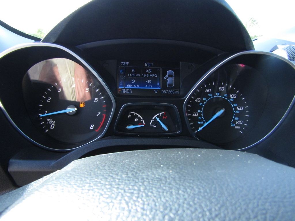 2014 Ford Escape Titanium photo 23