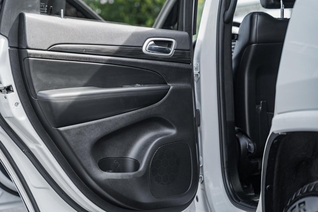 2021 Jeep Grand Cherokee Laredo photo 26