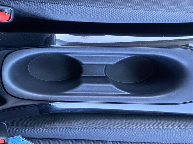 2022 Toyota Corolla LE photo 28
