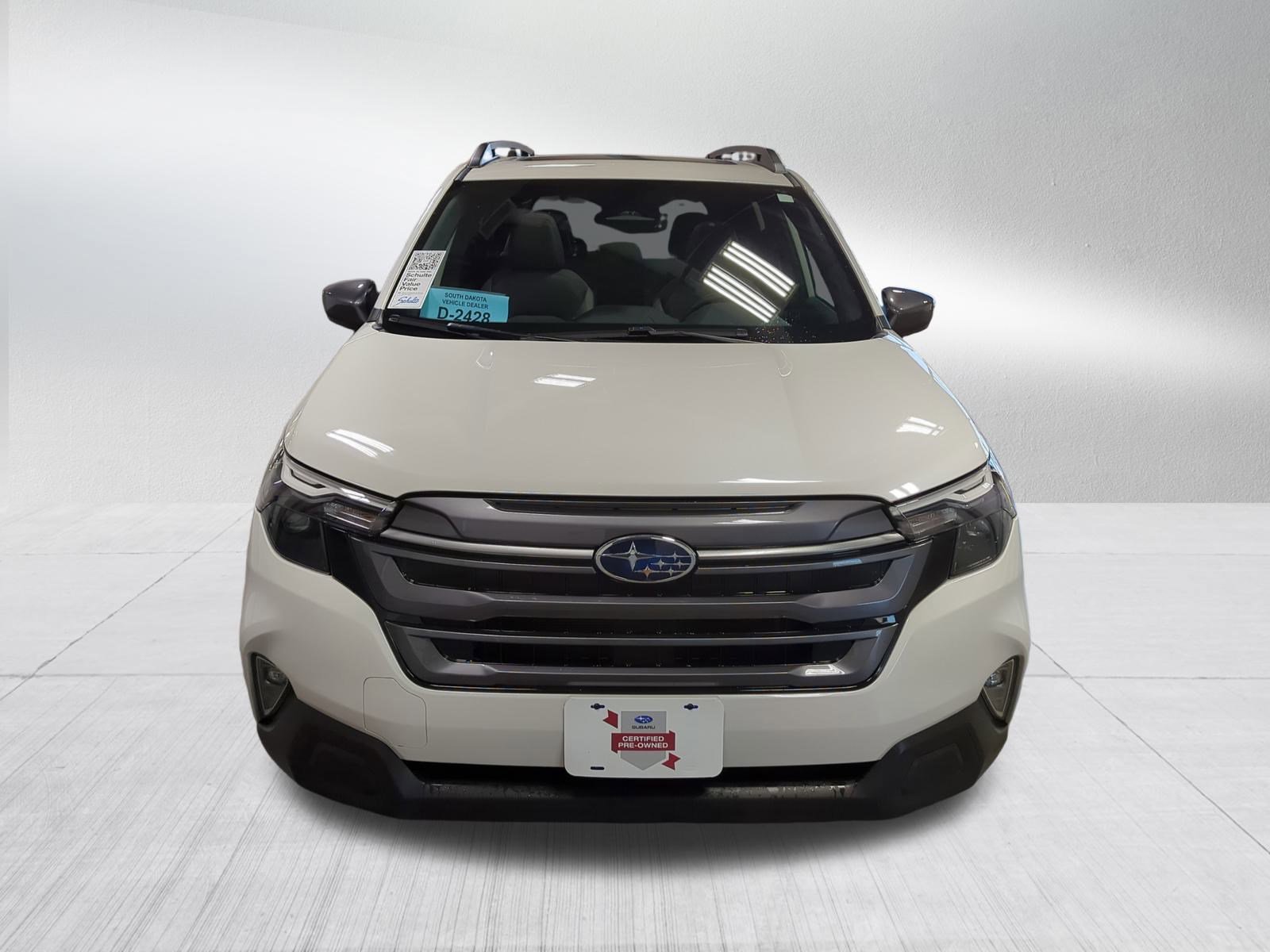 2025 Subaru Forester Premium Base photo 2