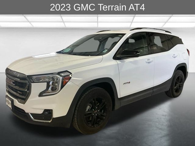 2023 GMC Terrain AT4's photo