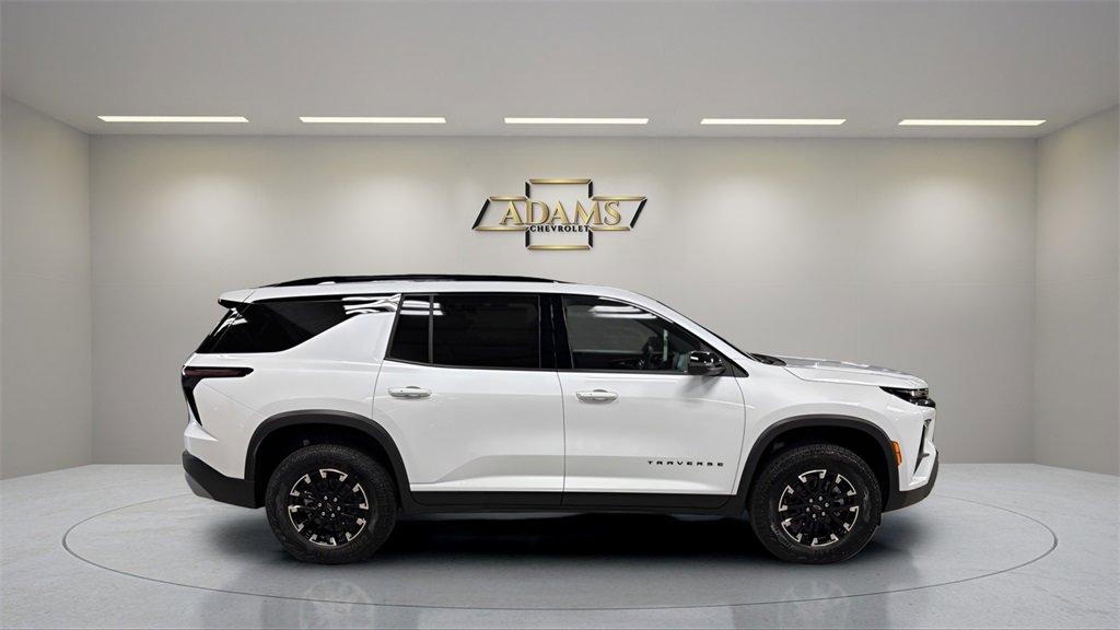 2026 Chevrolet Traverse Z71 photo 5