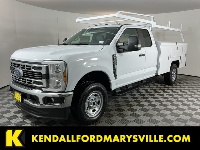 2026 Ford F-350 Super Duty Chassis Cab XL's photo