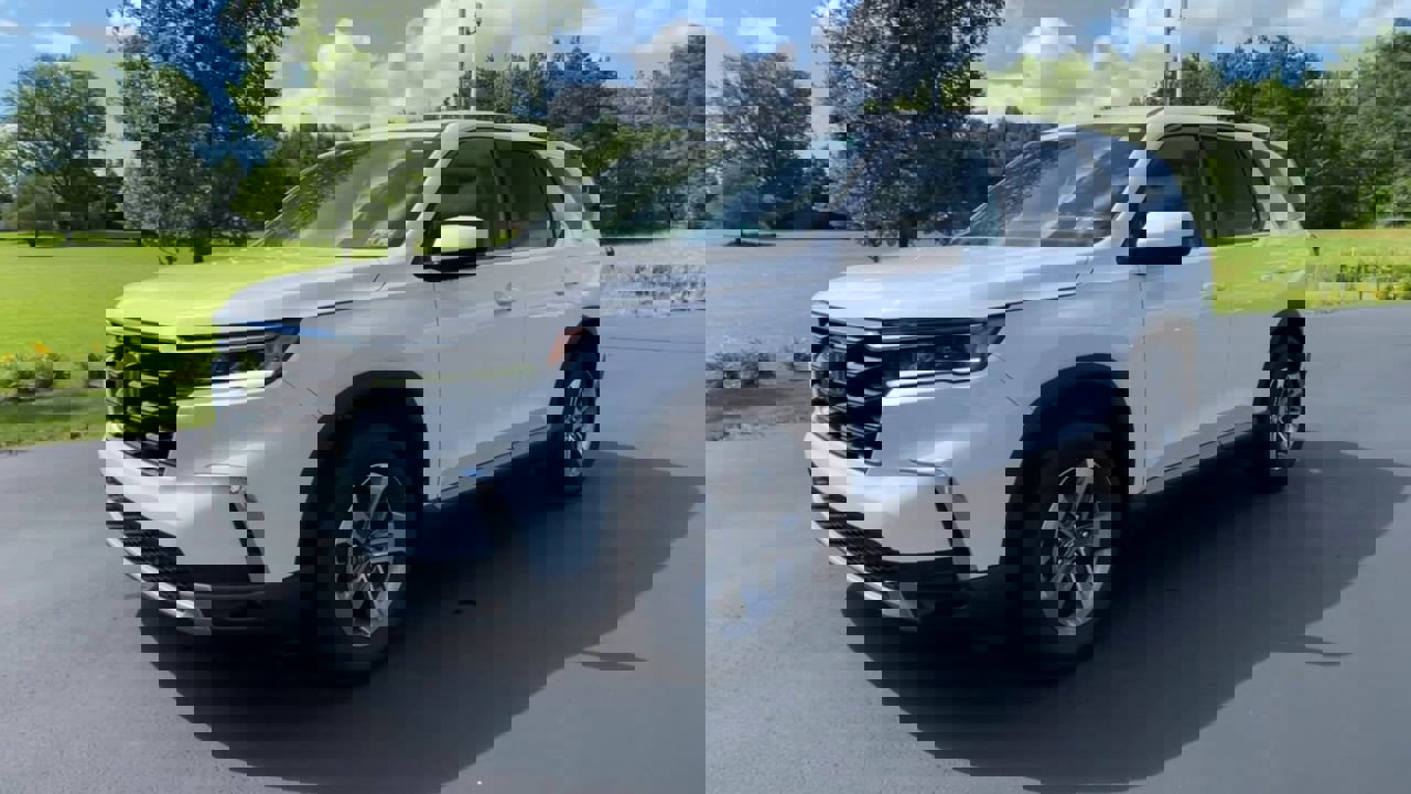 2025 Honda Pilot EX-L photo 2