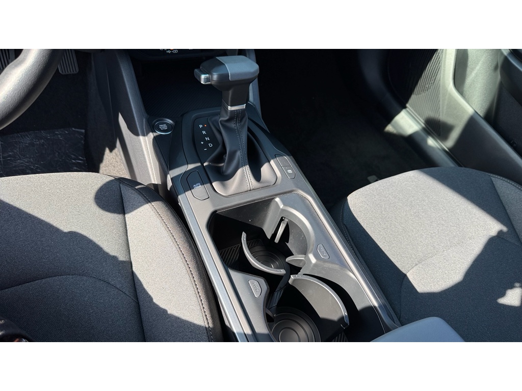 2025 Kia K4 LXS photo 17
