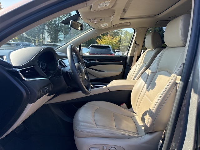 2018 Buick Enclave Essence photo 8
