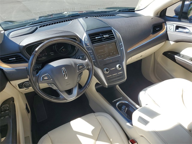 2015 Lincoln MKC Base photo 27