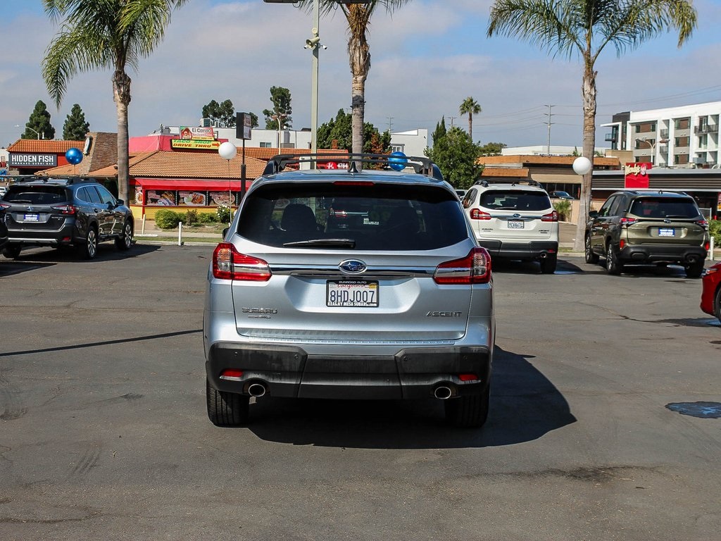 2019 Subaru Ascent Premium photo 3