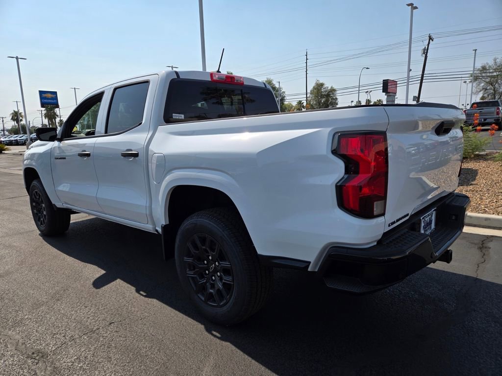 2025 Chevrolet Colorado LT photo 3