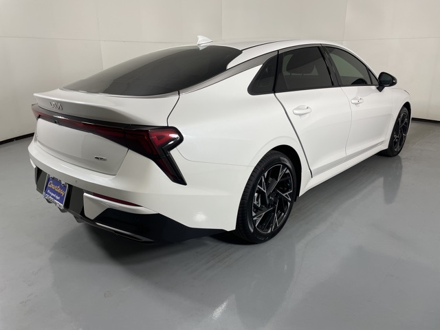 2026 Kia K5 GT-Line photo 8