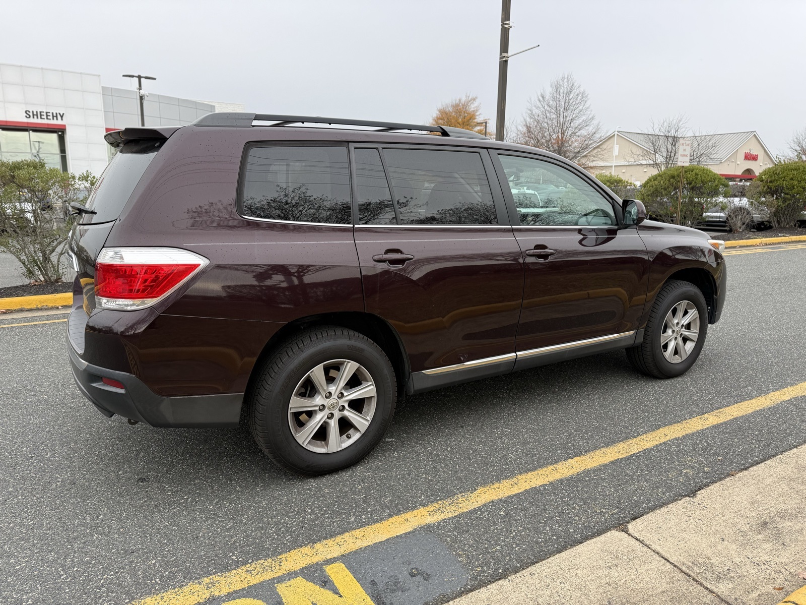 2012 Toyota Highlander SE photo 4