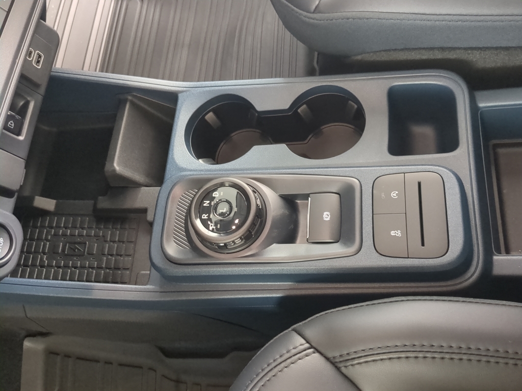 2025 Ford Maverick Lariat photo 11