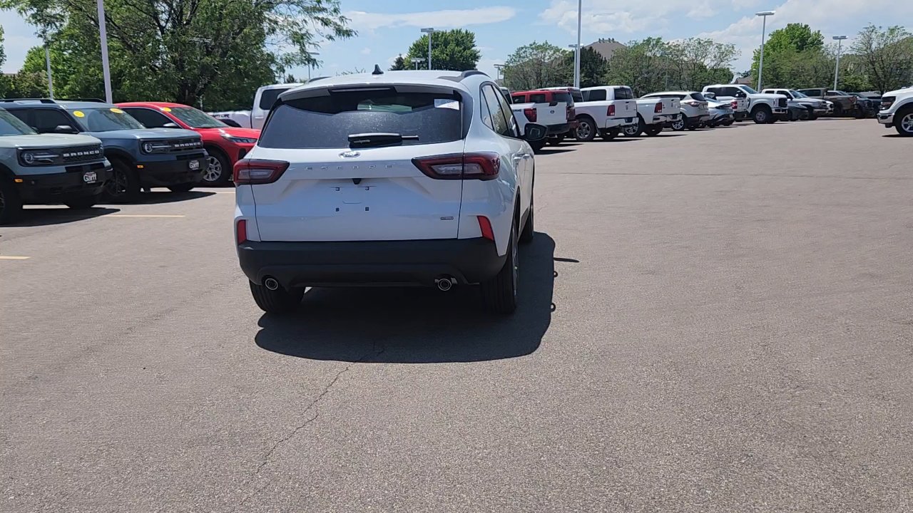 2025 Ford Escape ST-Line photo 4