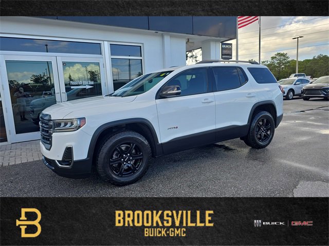 2022 GMC Acadia AT4's photo