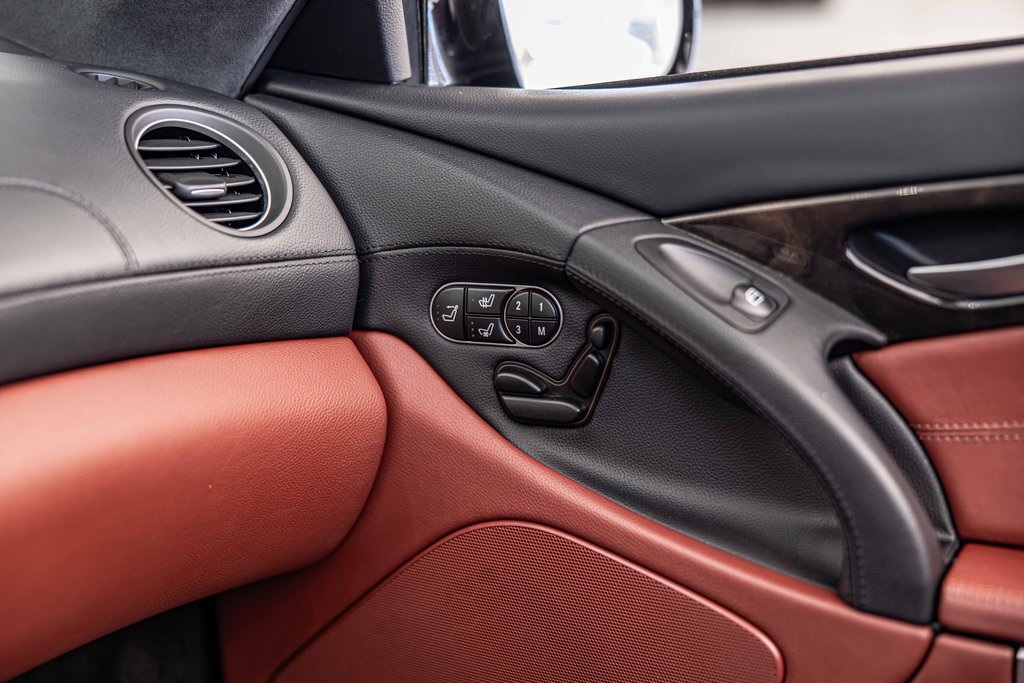 2011 MERCEDES-BENZ SL-CLASS - Image 32