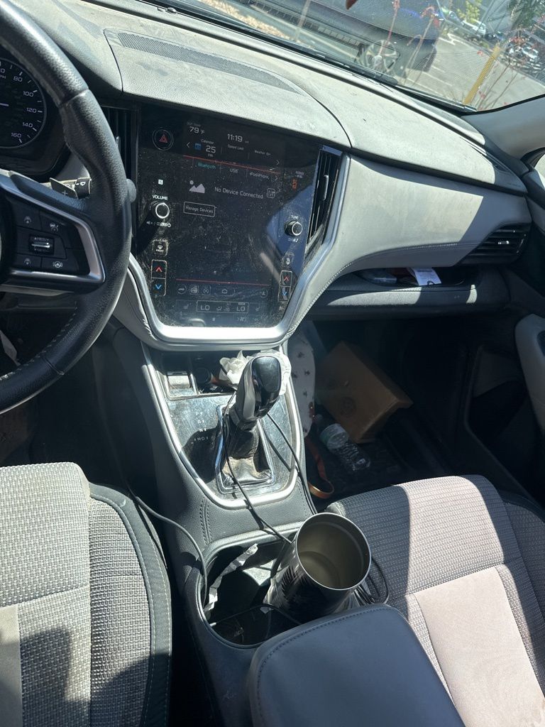 2020 Subaru Outback Premium photo 10