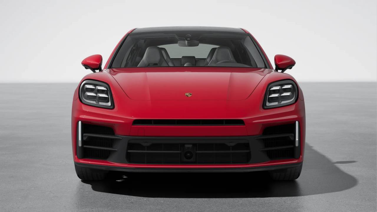2026 Porsche Panamera 4 photo 8