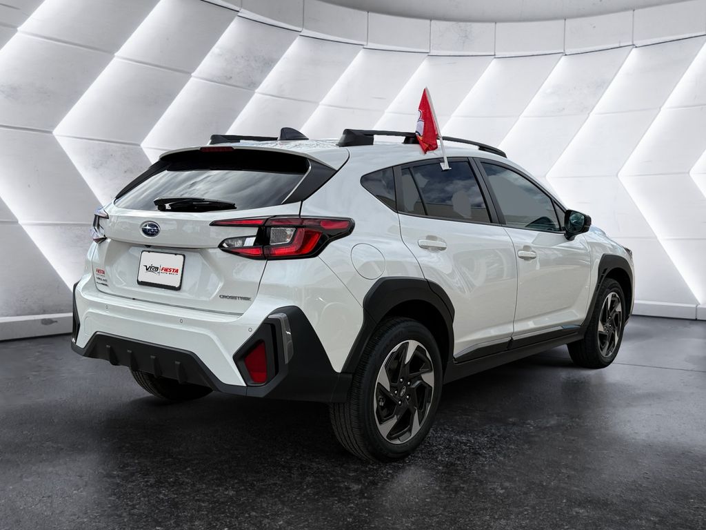 2024 Subaru Crosstrek Limited photo 4