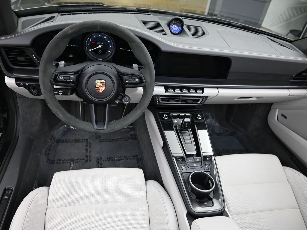 2024 Porsche 911 GTS photo 5