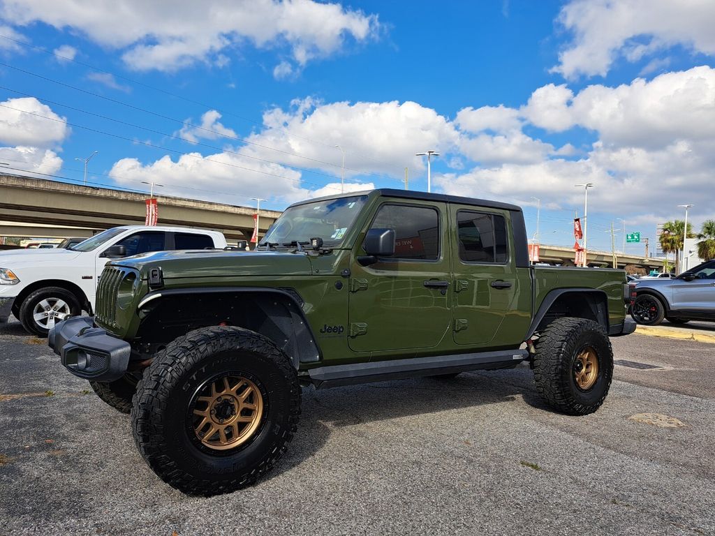 2021 Jeep Gladiator Sport S's photo