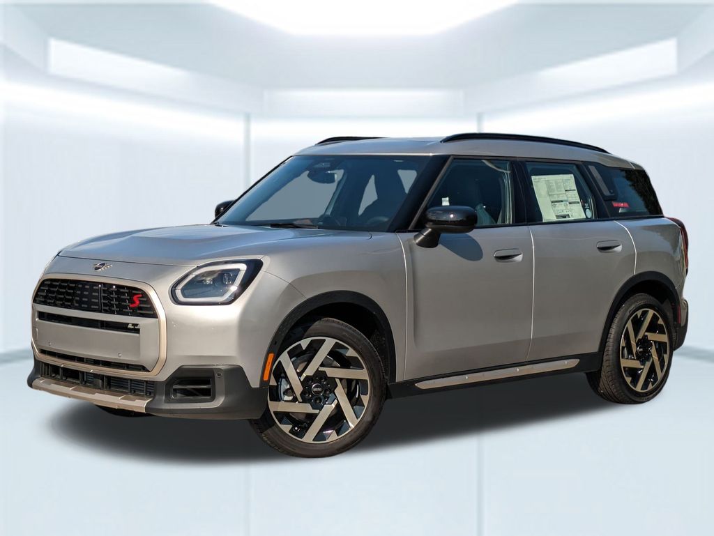 2025 MINI Countryman S's photo
