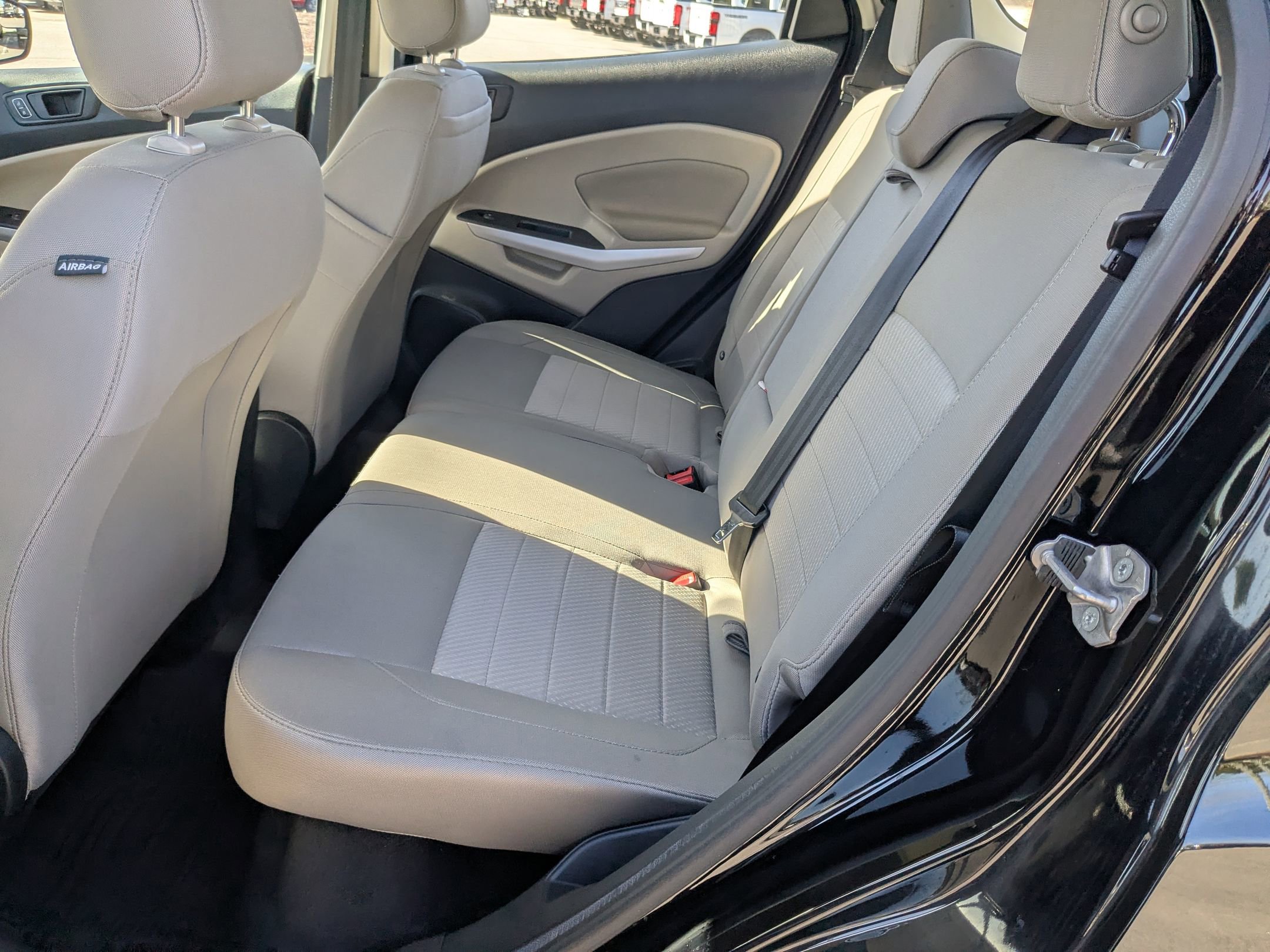 2021 Ford EcoSport S photo 26