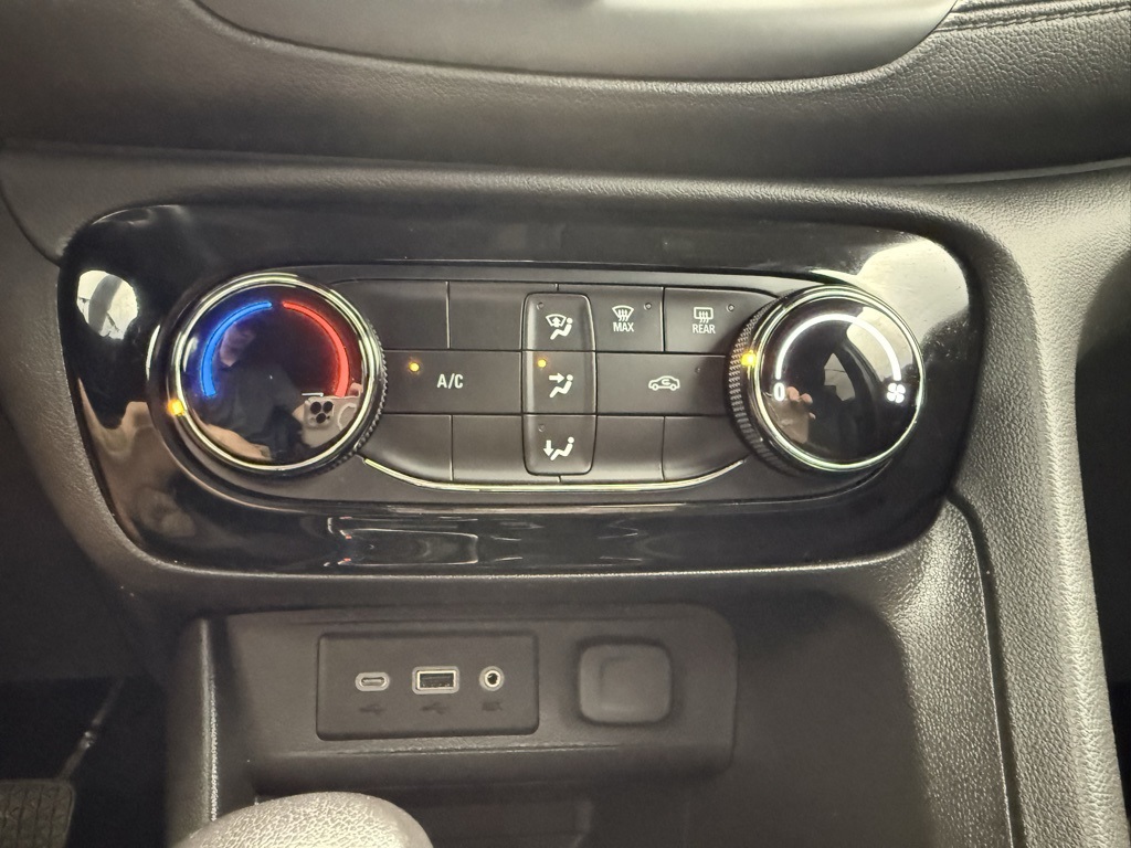 2022 Buick Encore GX Preferred photo 29