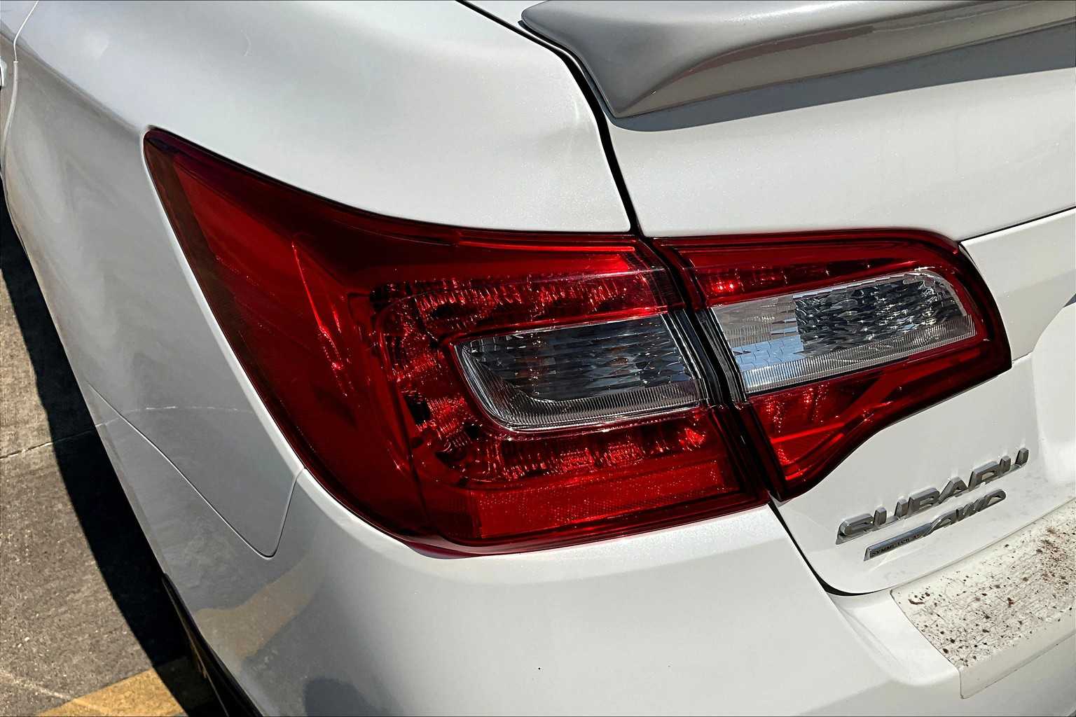 2018 Subaru Legacy Limited photo 23