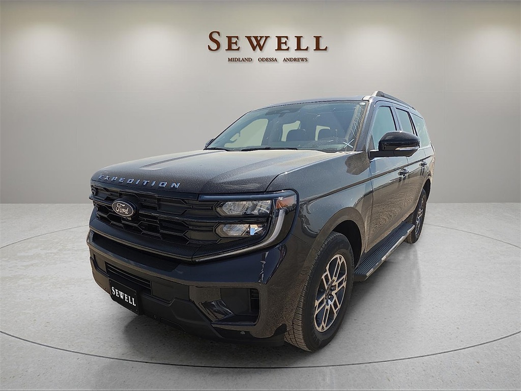 2025 Ford Expedition Active's photo