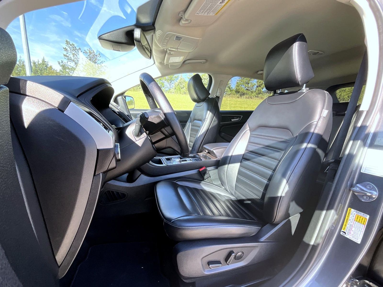 2024 Ford Edge SEL photo 10