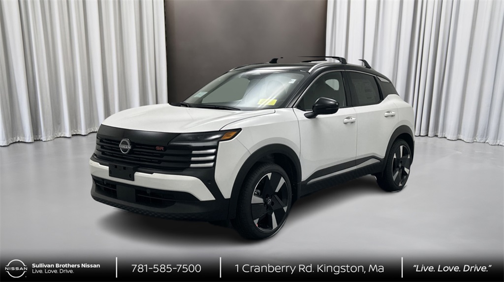 2026 Nissan KICKS SR AWD's photo