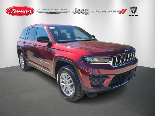 2025 Jeep Grand Cherokee Laredo's photo