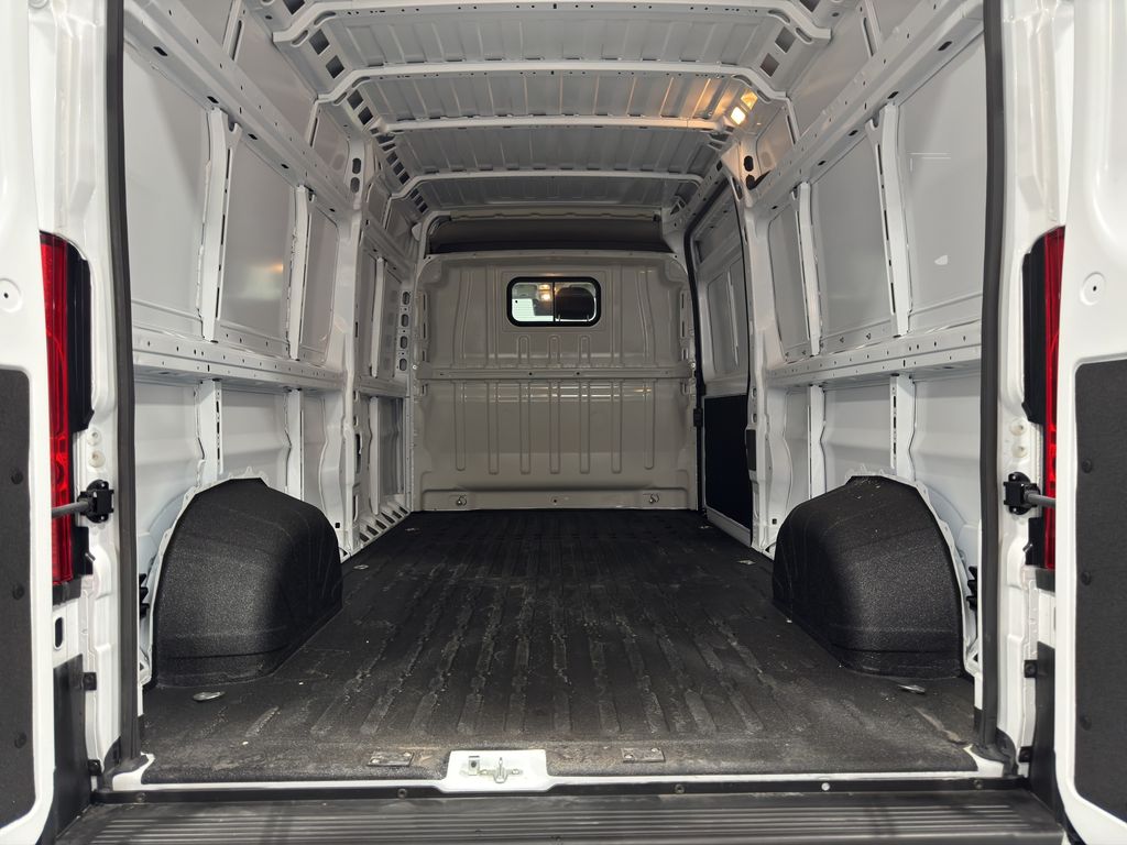 2025 Ram ProMaster 2500 photo 4