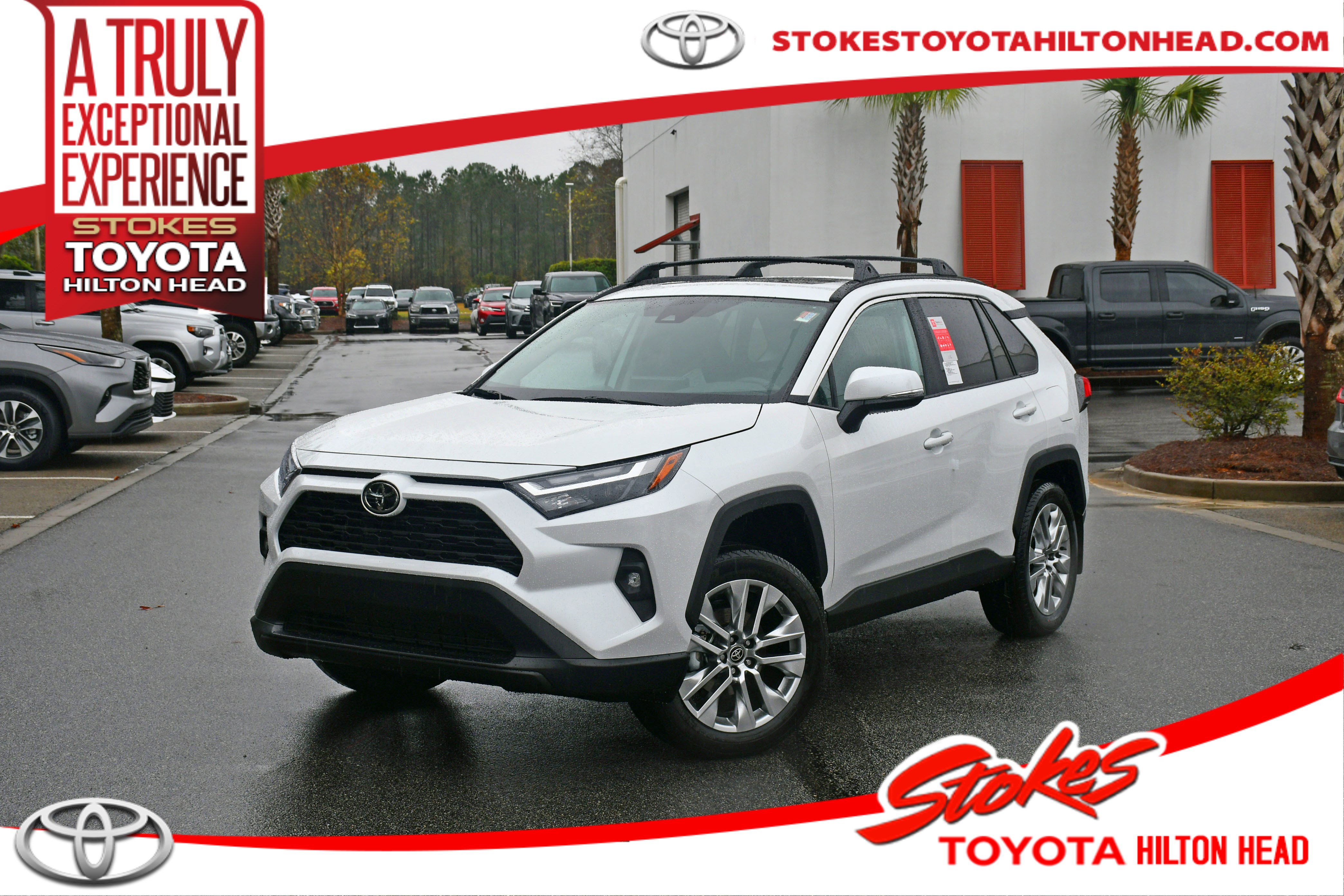 2025 Toyota RAV4 XLE Premium's photo