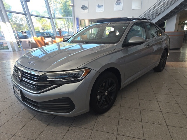 2022 Volkswagen Jetta 1.5T SE photo 2