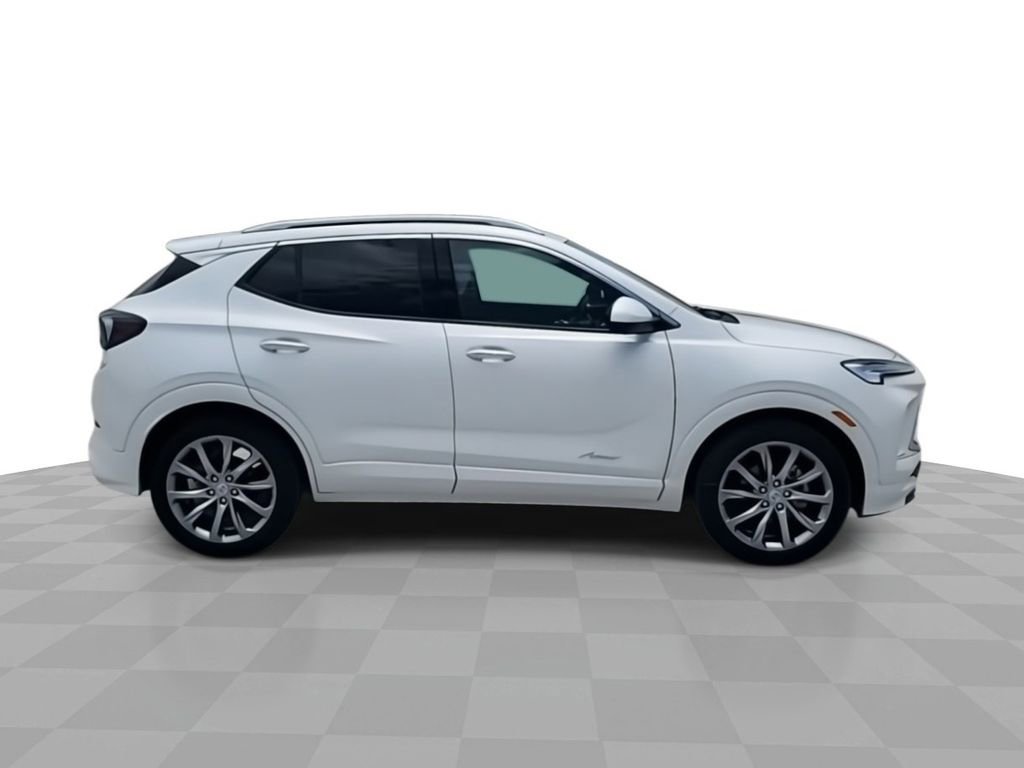 2026 Buick Encore GX Avenir photo 9