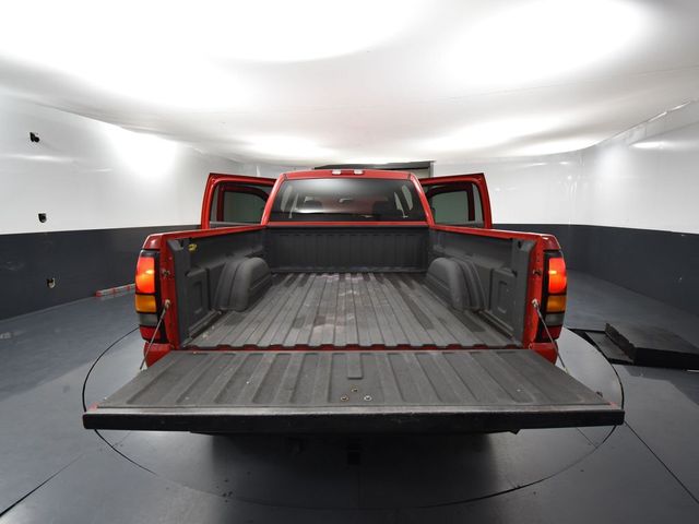2005 Gmc Sierra SLT photo 28