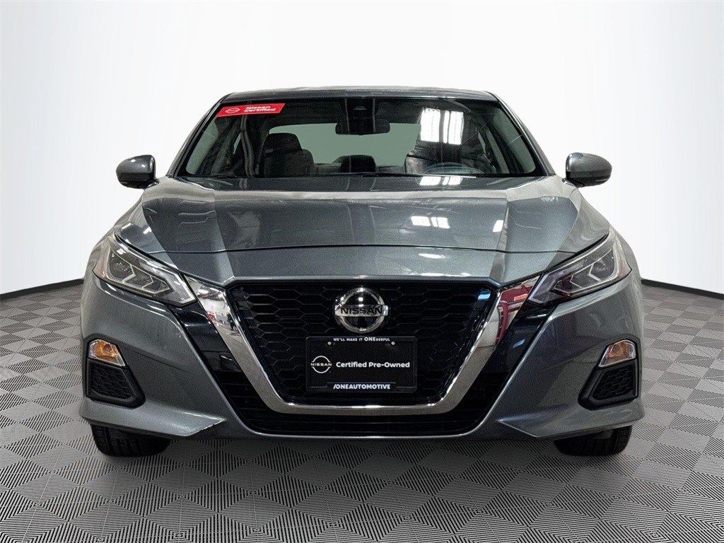 2022 Nissan Altima 2.5 SV photo 2