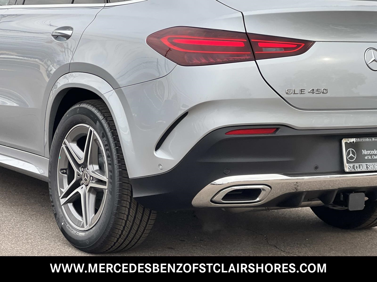 2026 Mercedes Benz GLE 450 4MATIC photo 4