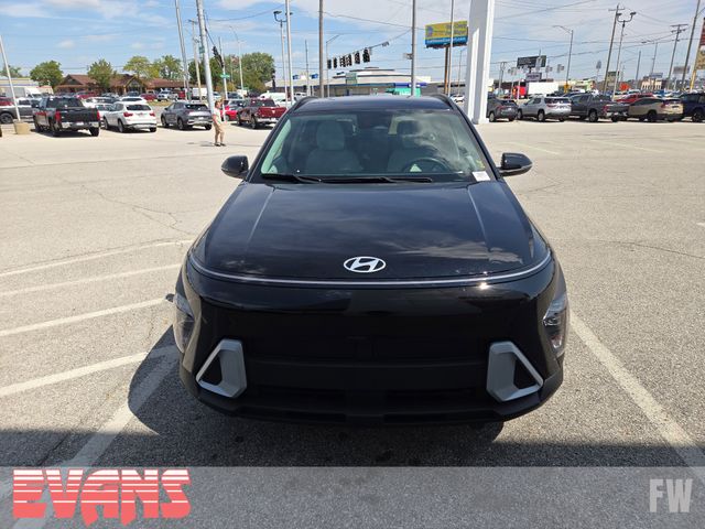 2024 Hyundai Kona SEL photo 2