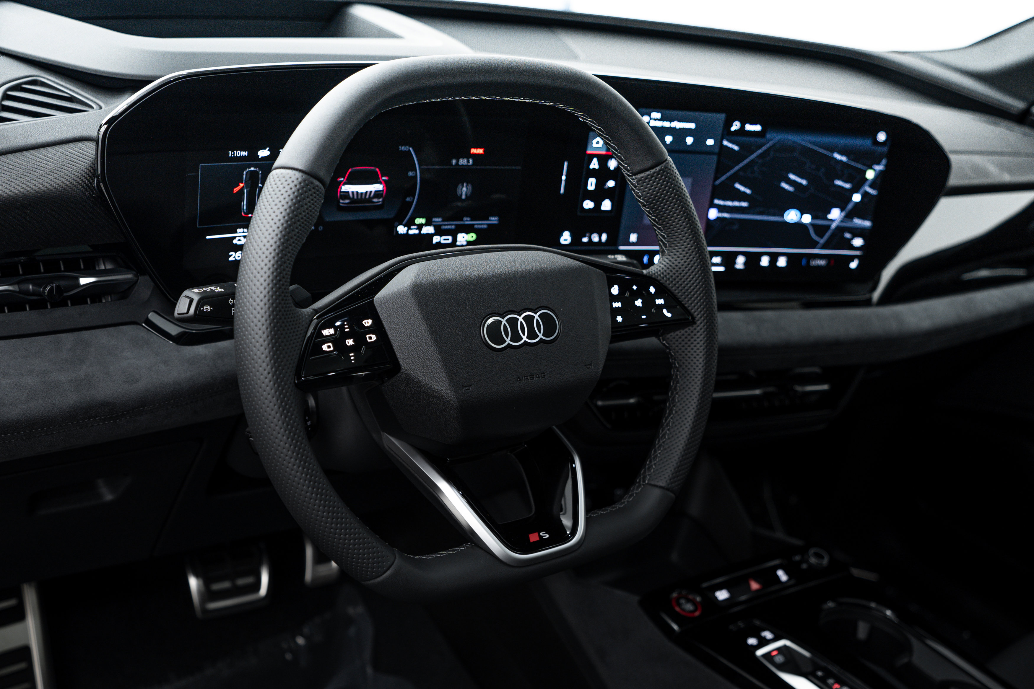 2025 Audi SQ6 photo 9